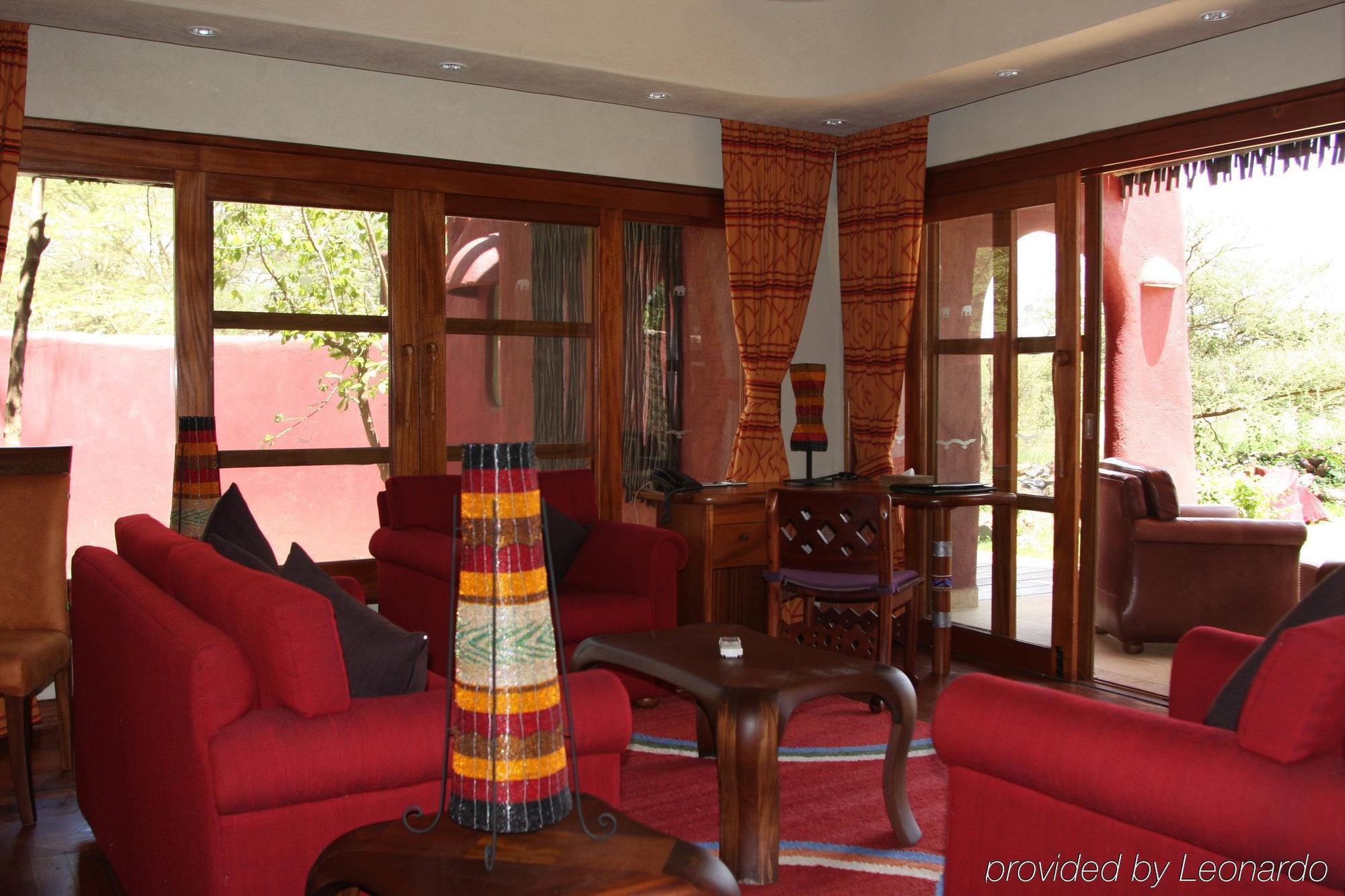 Amboseli Serena Safari Lodge Стая снимка