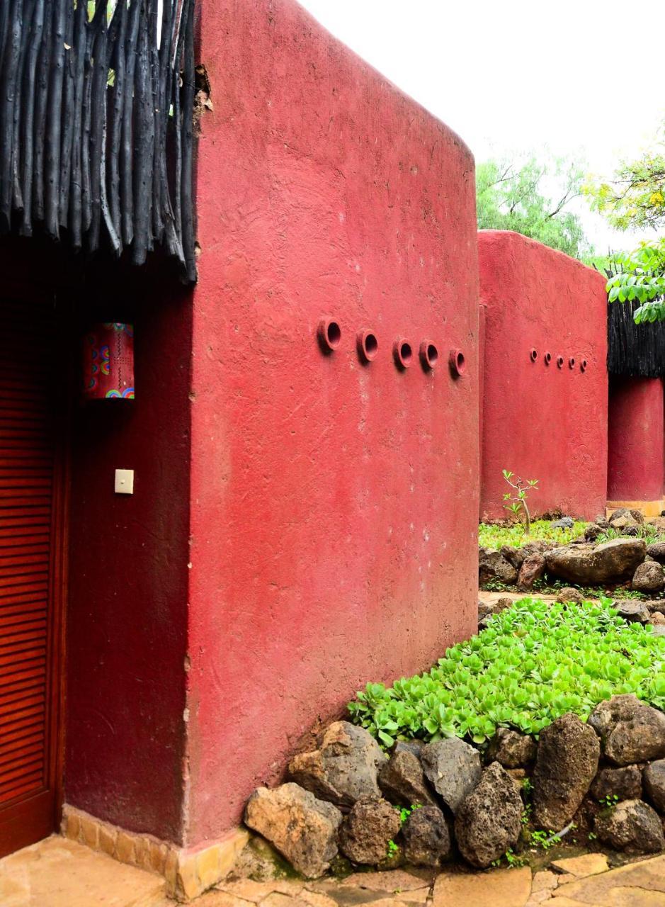 Amboseli Serena Safari Lodge Екстериор снимка