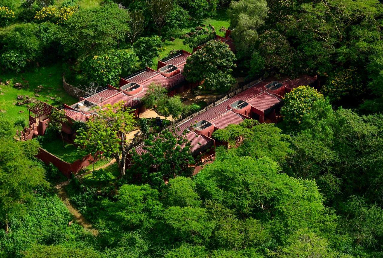 Amboseli Serena Safari Lodge Екстериор снимка